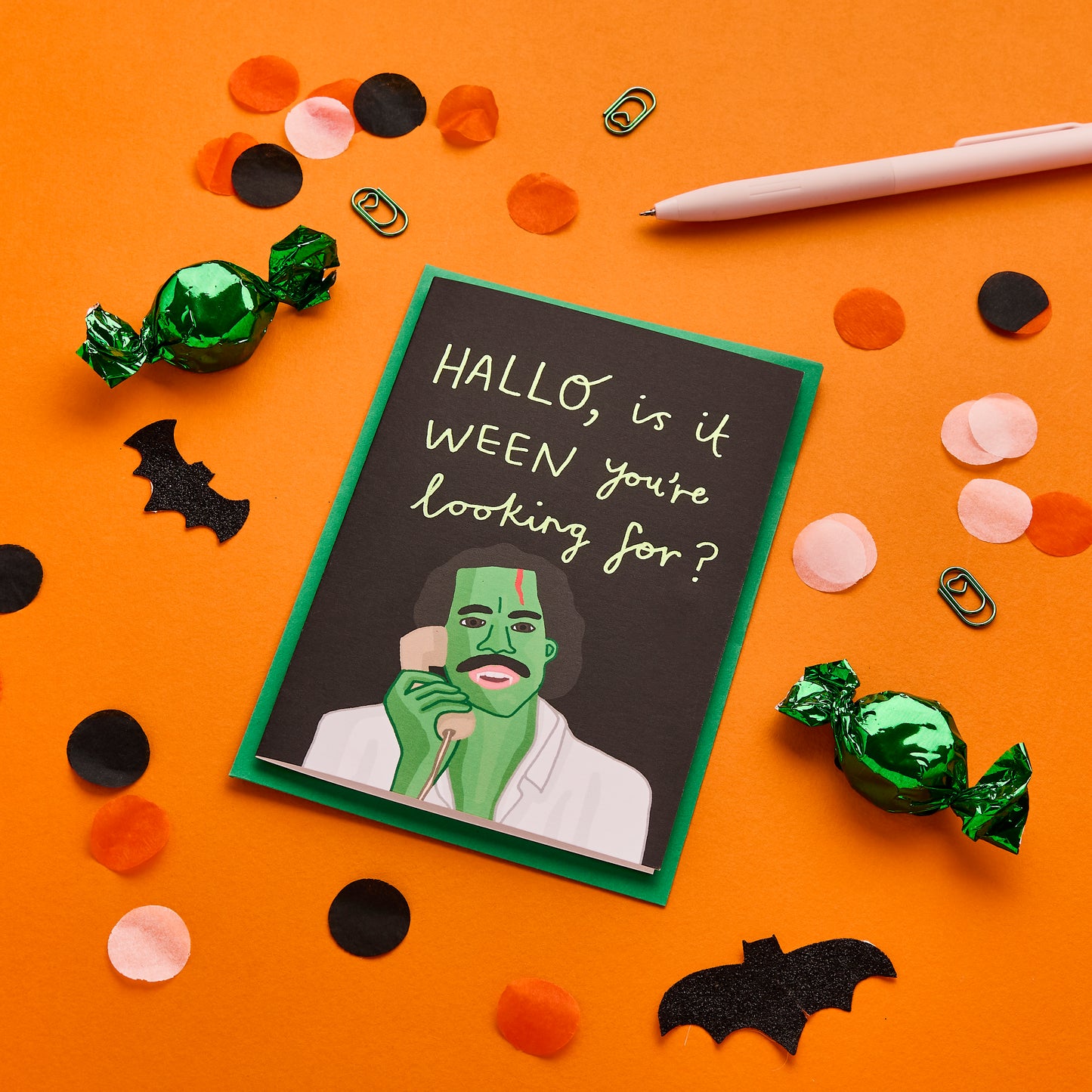 Funny Halloween Song Featuring A Spooky Lionel Richie